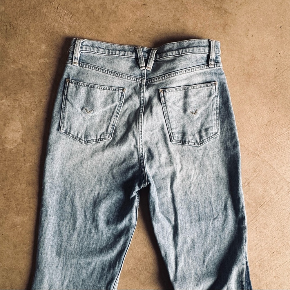 Hudson Jeans Light Wash Distressed Straight Leg Denim with dark hem/cuff/seem 28 - Picture 2 of 13